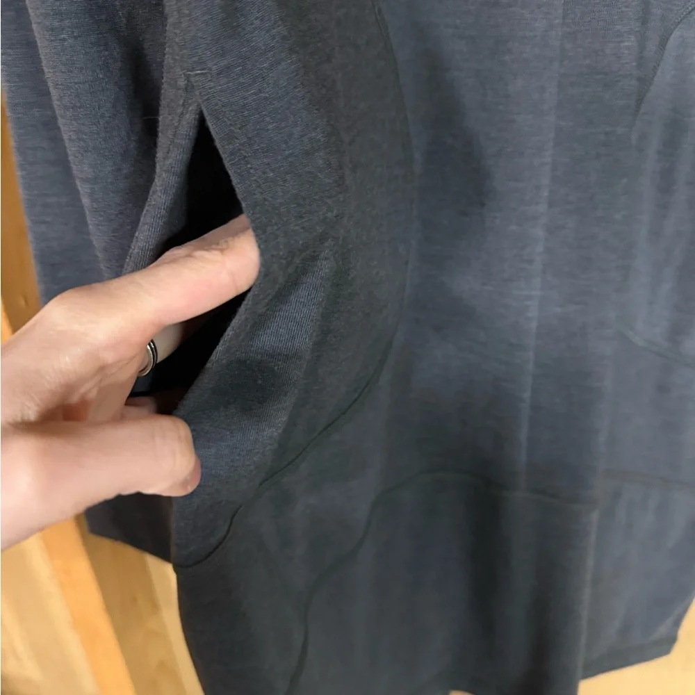 The North Face Grey Hooded Tunic Dress XL Long Sleeve Sweatshirt Pockets Workout - Picture 3 of 6
